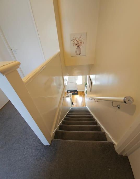 Feel At Home Away From Home Plumstead  Exterior foto